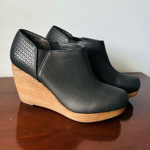 New in Box Dr.Scholl’s Women’s Harlow Booties